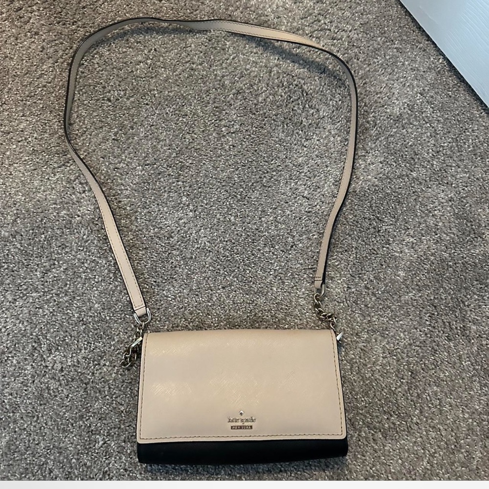 Kate Spade Tan Crossbody Bag with Modern Design